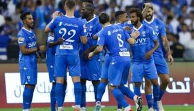 الهلال يكتسح الفتح بثلاثية في الدوري السعودي للمحترفين